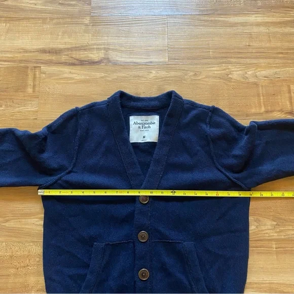 A&F Women’s M Navy Blue Grandpa Cardigan Knit Sweater Wool Cashmere Warm Winter - Picture 12 of 16